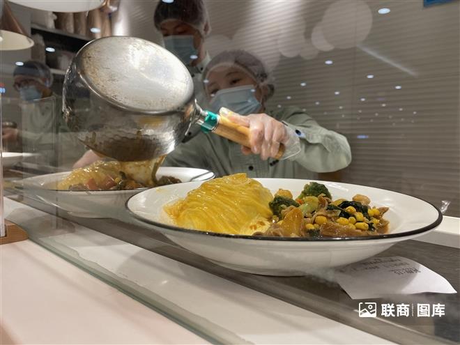 2个月关27.8万家餐厅，餐饮人何去何从？